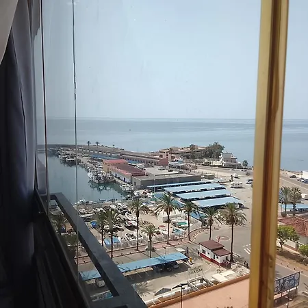 Holiday home Apartament In Front Of The Beach Fuengirola